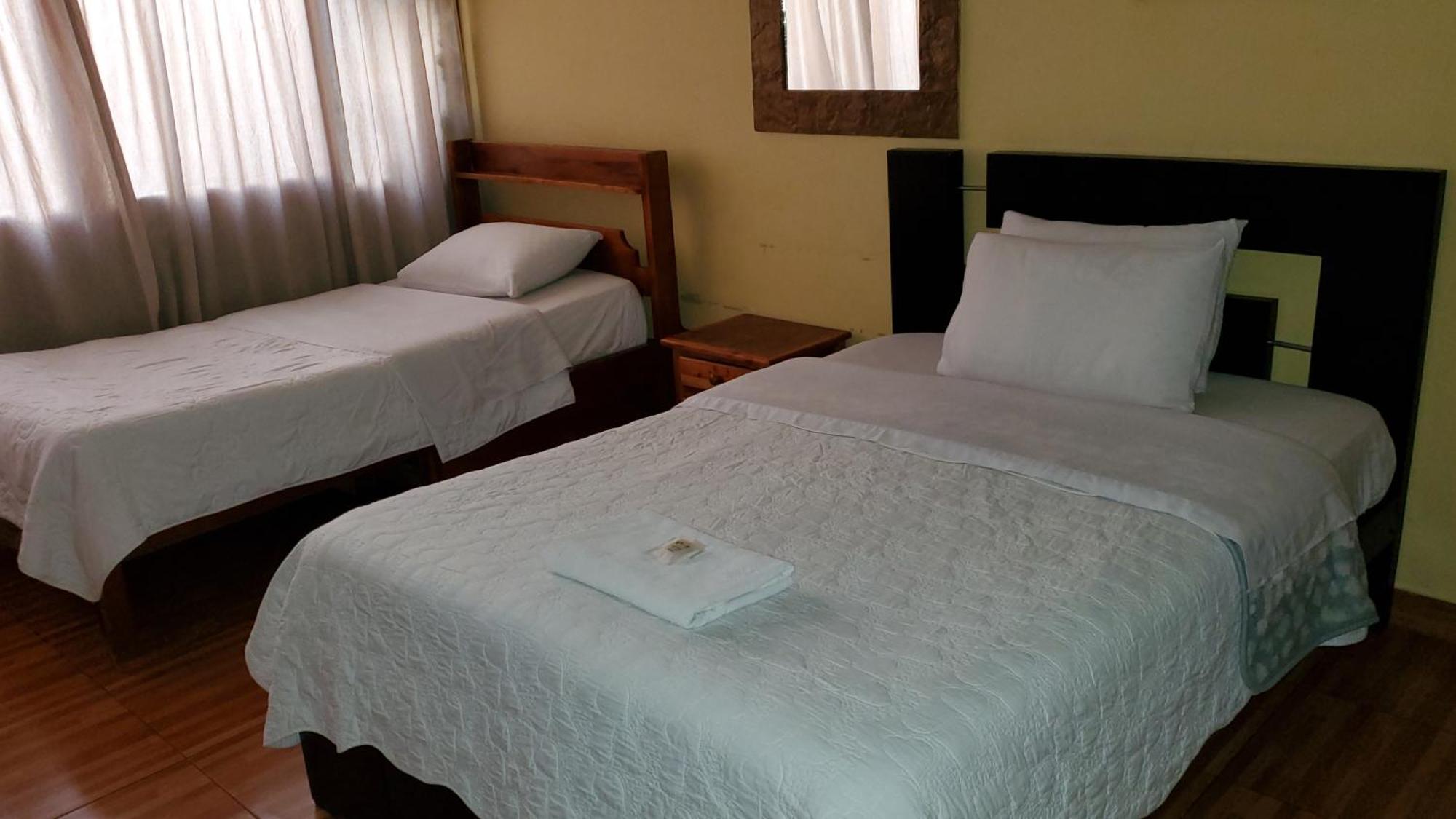 Hostal Bolivar Inn Quito Chambre photo